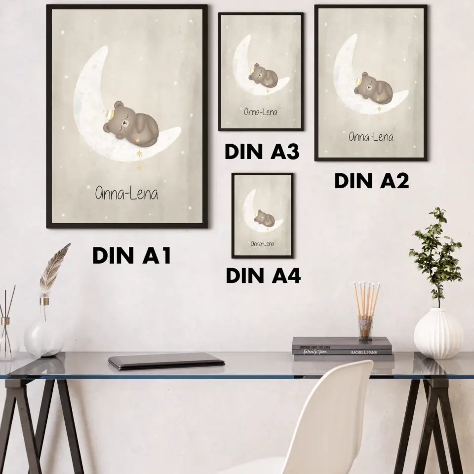 "Bär auf Halbmond" - Personalisiert